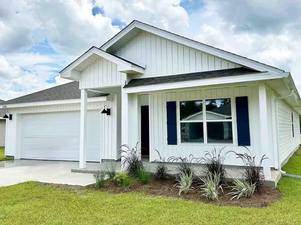 3409 Phoenix Ct, Crestview, FL 32539