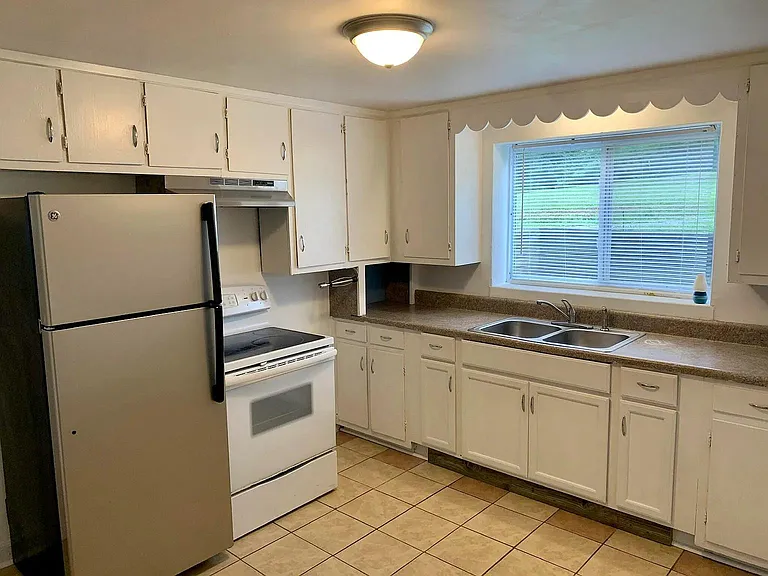 2563 Vickers Switch Rd — Photo 4