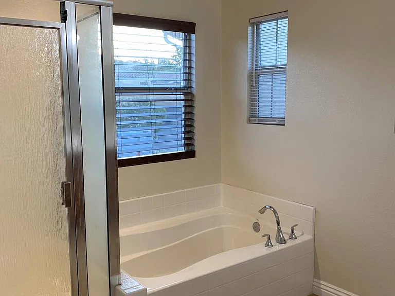 31750 Paseo De Castaic — Photo 20