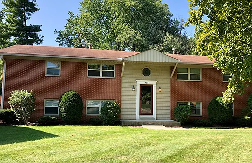 467 E Stafford Ave #B Photo 1