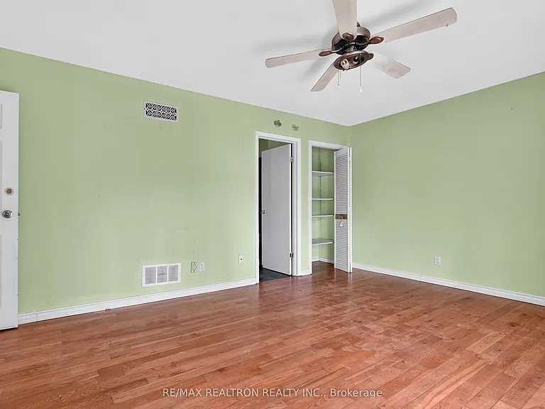 110 Glenwoods Ave — Photo 16