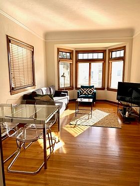 3rd image of 201 Telegraph Hill Blvd APT 1