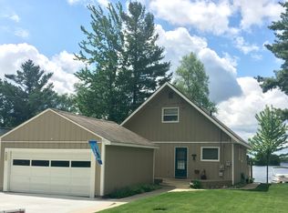7099 W White Birch Ave, Lake City, MI 49651