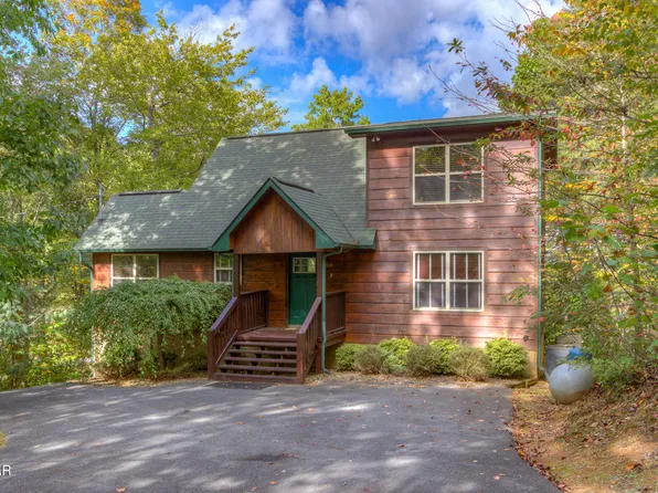 3810 Old Mountain Rd, Sevierville, TN 37876