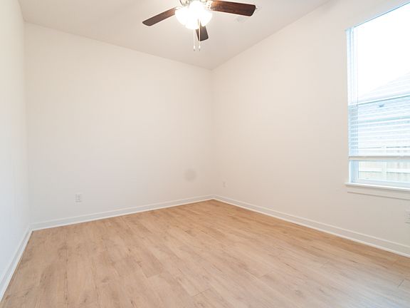 5th image of 453 W Gosling Isle