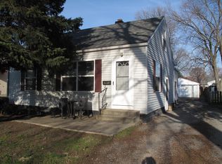 2820 S 4th St, Springfield, IL 62703