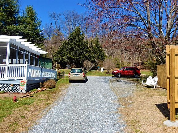 4th image of 1640 Village Hwy