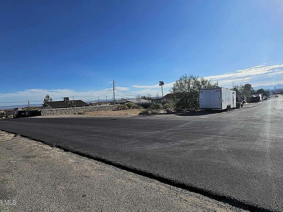 1st image of Bucknell Dr