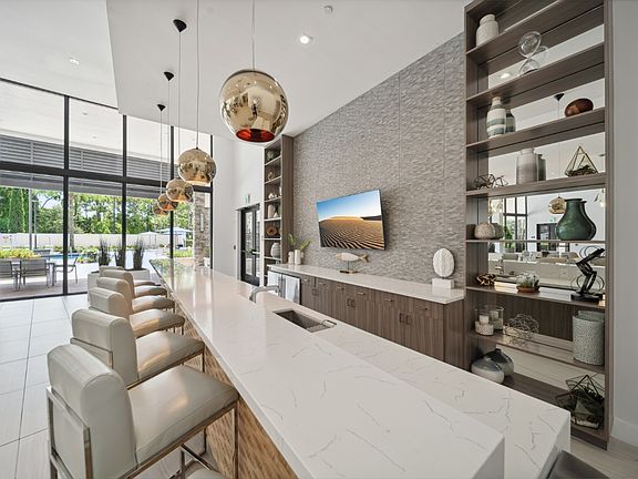 2nd image of 3333 Central Gardens Cir #S417