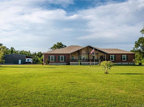 1124 Coward Rd
