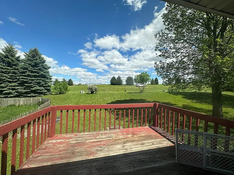 1122-1124 Waunakee Duplex — Photo 6
