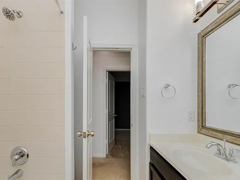19843 Hawkins Ridge Ln — Photo 22