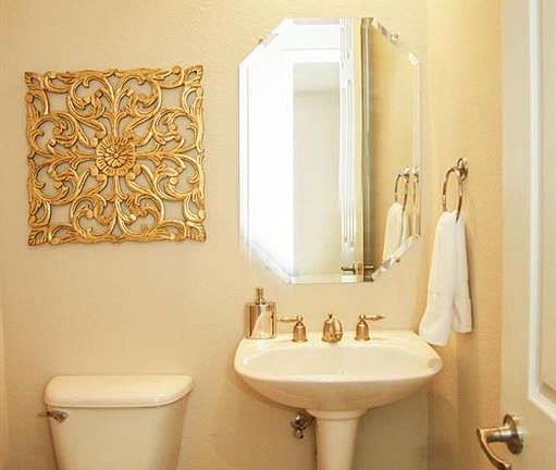 5th image of 4704 Saint Charles Ct