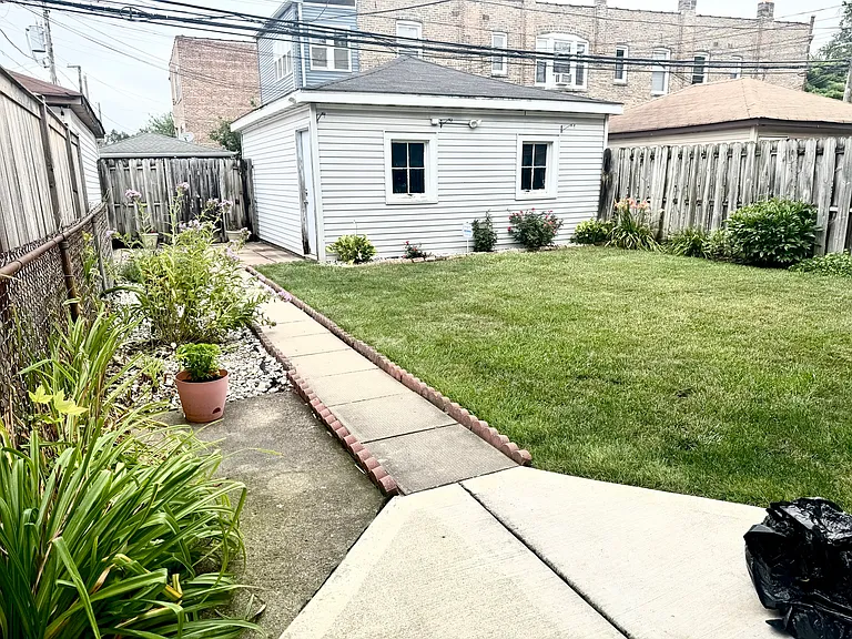 3910 W Wrightwood Ave #2 — Photo 21