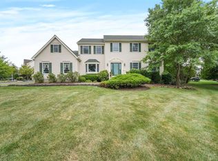 48 Milburn Dr, Hillsborough, NJ 08844