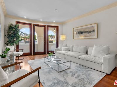 10364 Almayo Ave APT 305, Los Angeles, CA, 90064