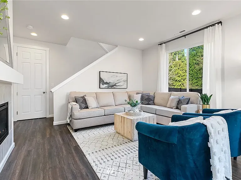 5733 84th Dr NE — Photo 12