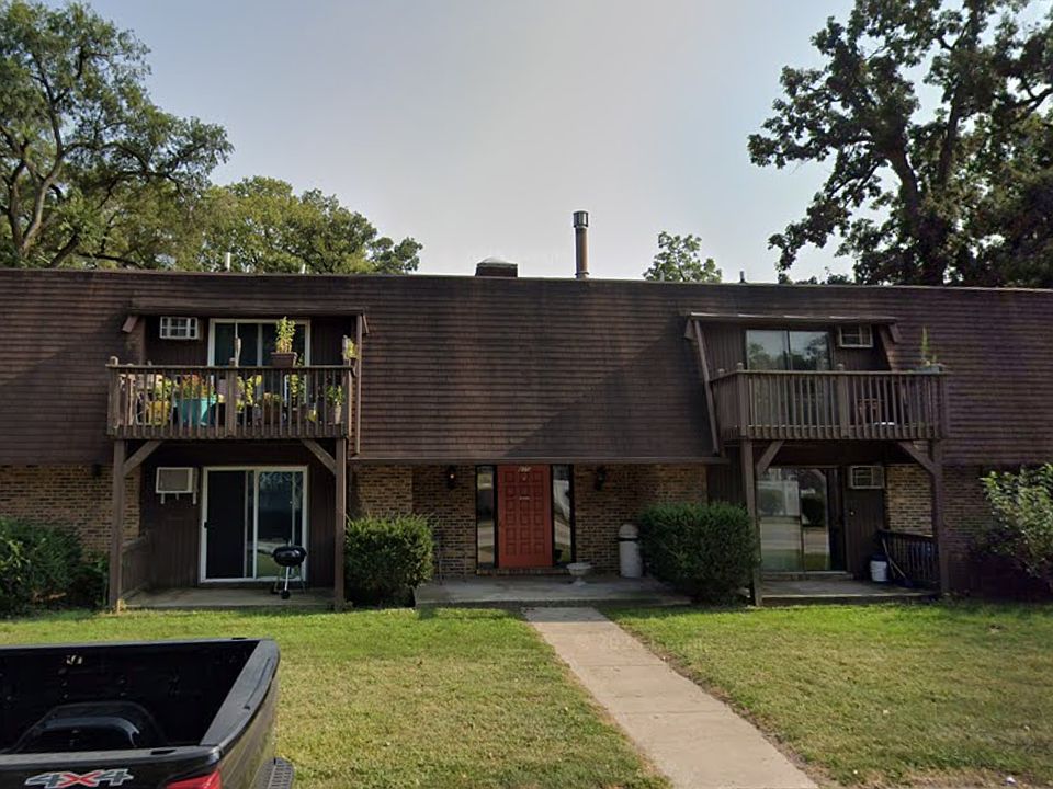 1st image of 805 E Baltimore St #1