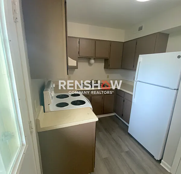 142 Harrison Rd #14 — Photo 4