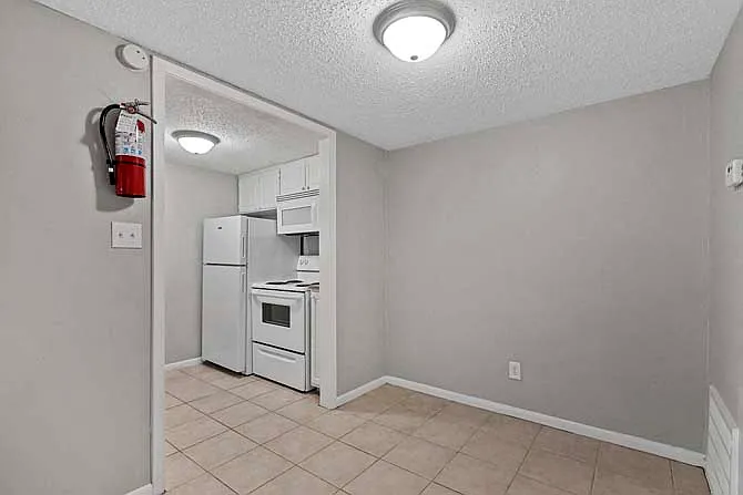 Sage Creek Apartments — Photo 30