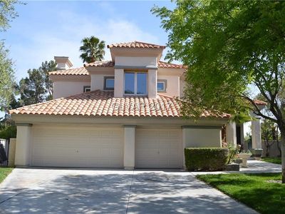 8705 Double Eagle Dr, Las Vegas, NV, 89117