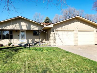 520 S York Ave, North Platte, NE, 69101