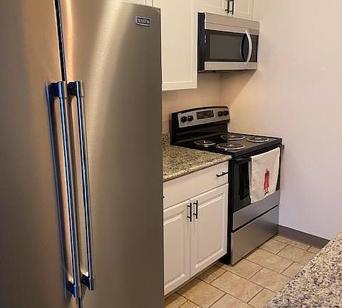 5th image of 4816 Live Oak Dr