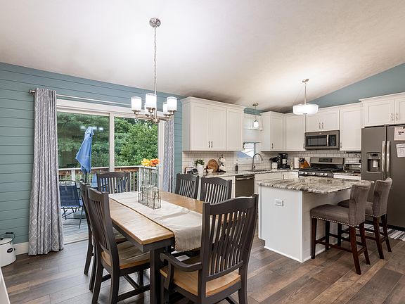 5th image of 7303 Jewelbrooke Dr SE