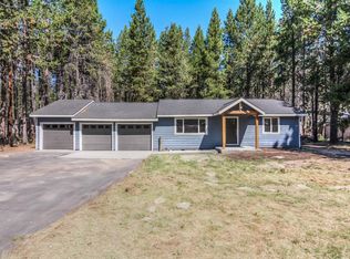 17029 Island Loop Way, Bend, OR 97707