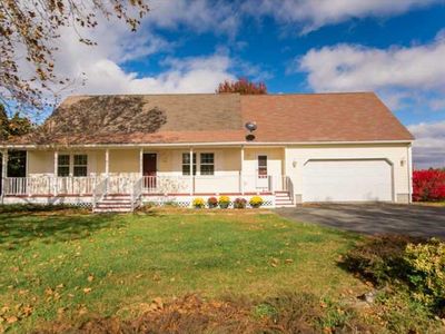 124 Pasture Farm Dr, Middletown, RI, 02842