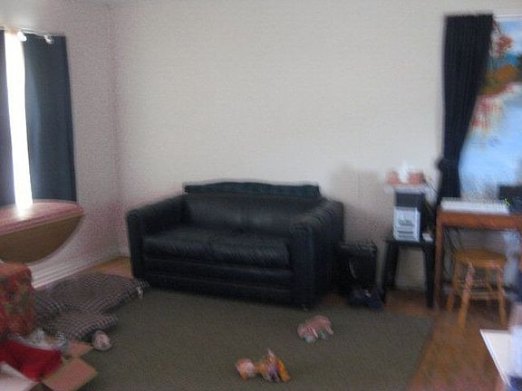 4th image of 303 Avenue B