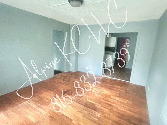 3rd image of 3402 Norton Ave