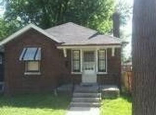 1320 Sheridan Dr, Saint Louis, MO 63132