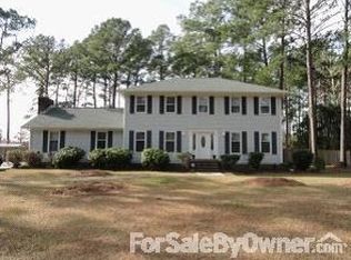 1211 Pine Valley Rd, Jacksonville, NC 28546