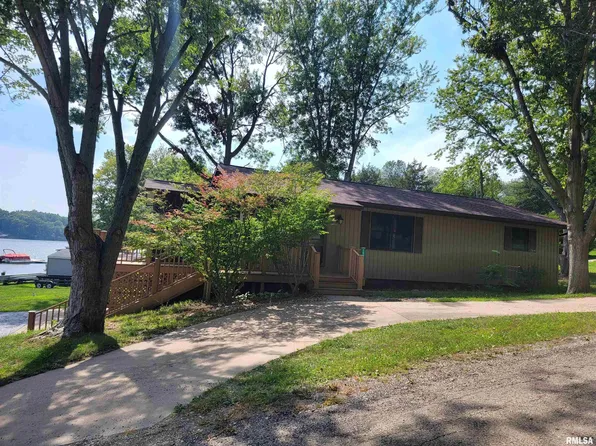 15191 E Pokihantus Dr, Canton, IL 61520