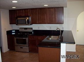 4th image of 1124 Chaparral Dr