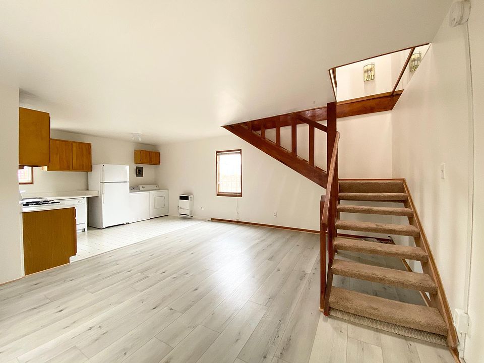 1st image of 737 Flower Ave #B