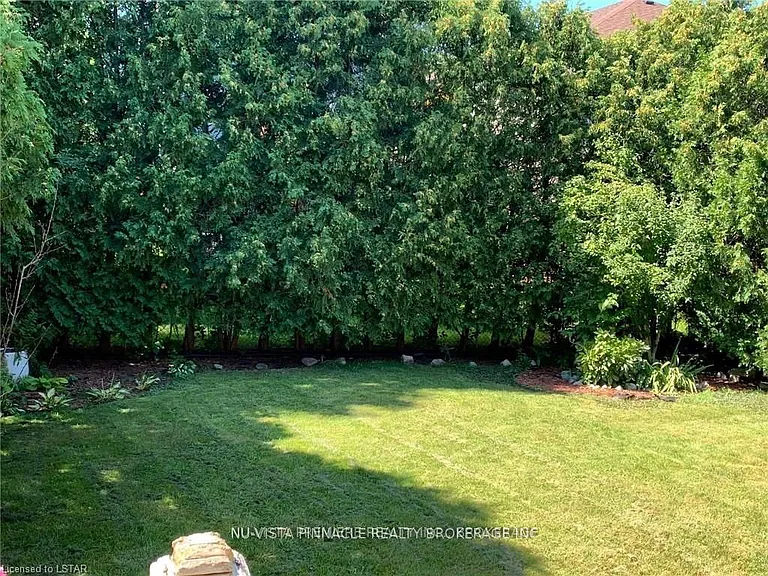 1263 Aldersbrook Rd — Photo 11