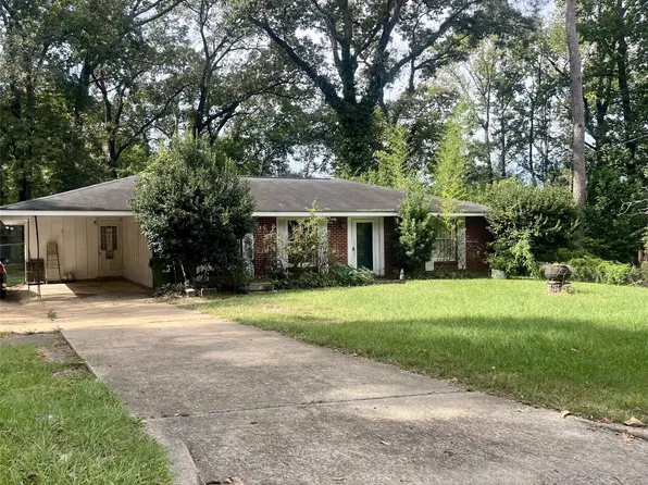 3516 S Georgetown Dr, Montgomery, AL 36109