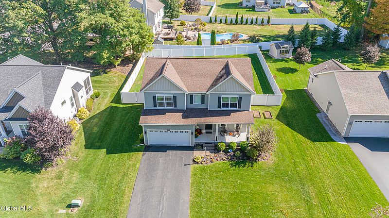 5th image of 862 Salem Drive