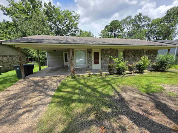 5400 Southboro Dr, Little Rock, AR 72209