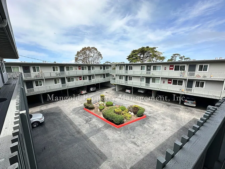 Arkwright Apartments — Photo 13