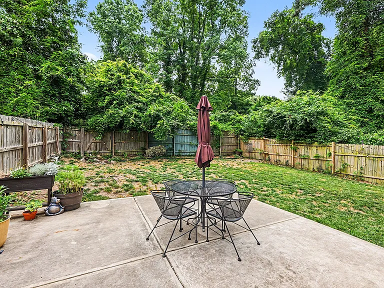 511 Carolina Ave — Photo 23
