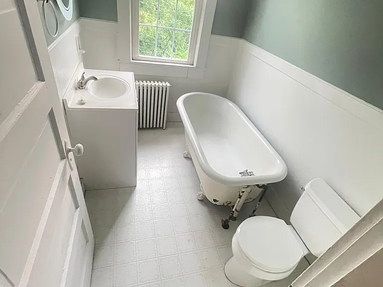75 Old Pleasant St #75 — Photo 10