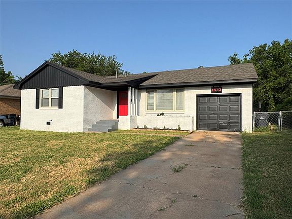 3rd image of 1622 NW 25th St