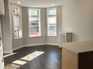 26 Queensberry St #12M, Boston, MA 02215