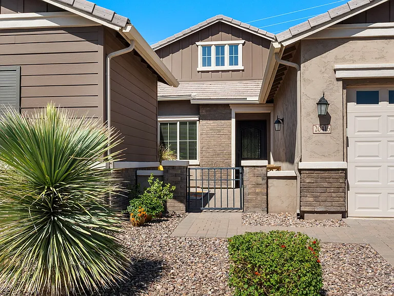 20416 E Raven Dr — Photo 32