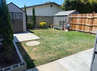 7854 Glencoe Dr #2, Huntington Beach, CA 92647