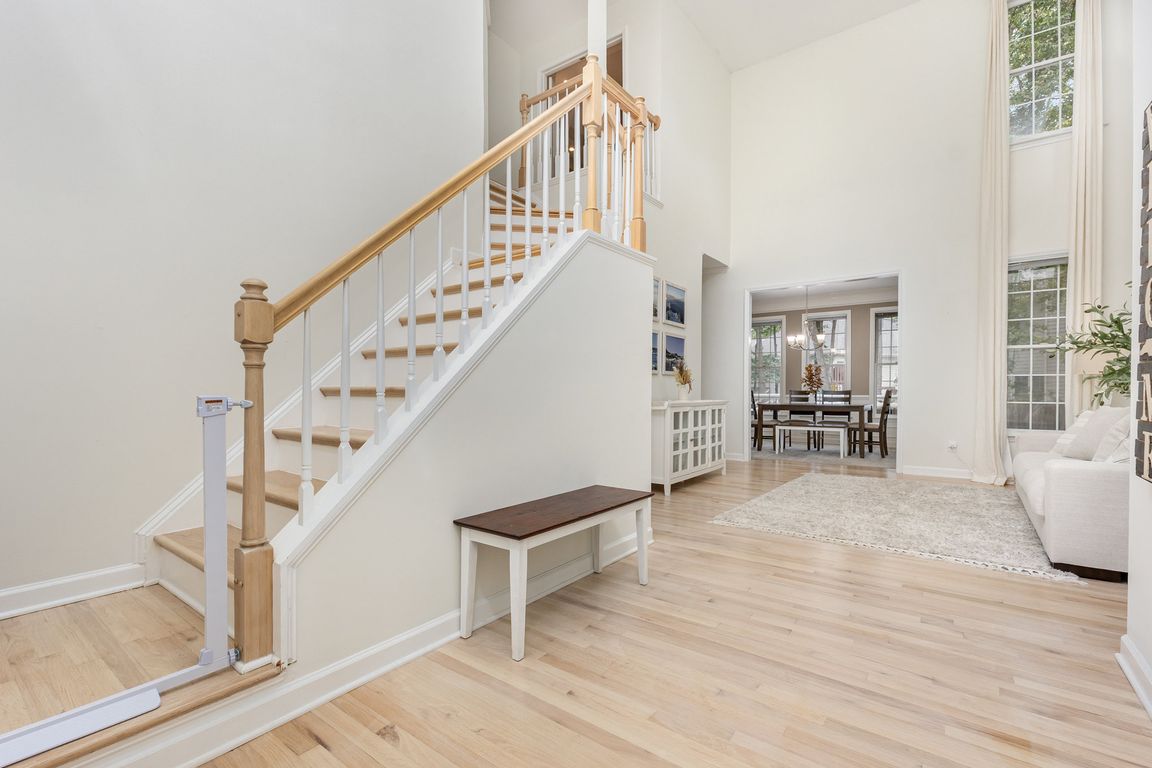 next background image