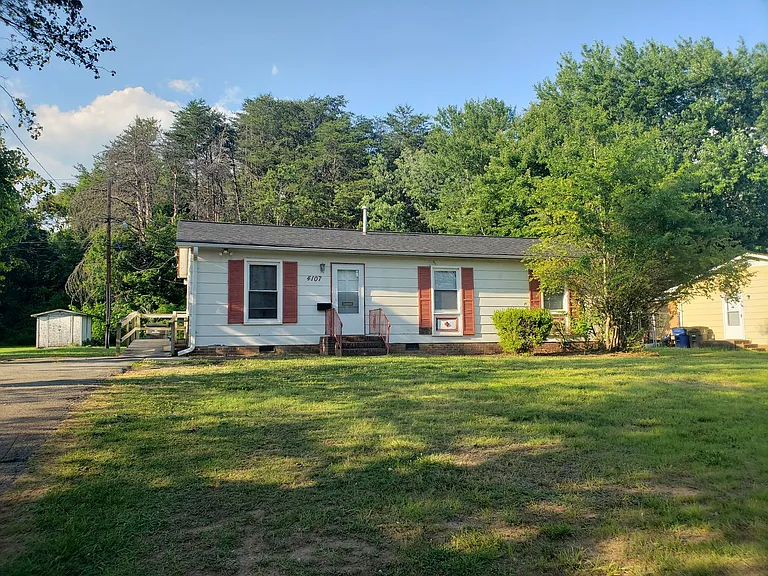 4107 Morningside Dr — Photo 8